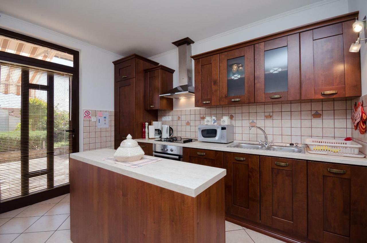 Apartments Zeljko ลอฟราน ภายนอก รูปภาพ